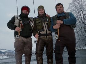 Igor Slavík a Luboš Roza, kamarádi, kteří kromě úspěšného závodního muškaření rovněž provozují stránky www.muskarskezavody.cz